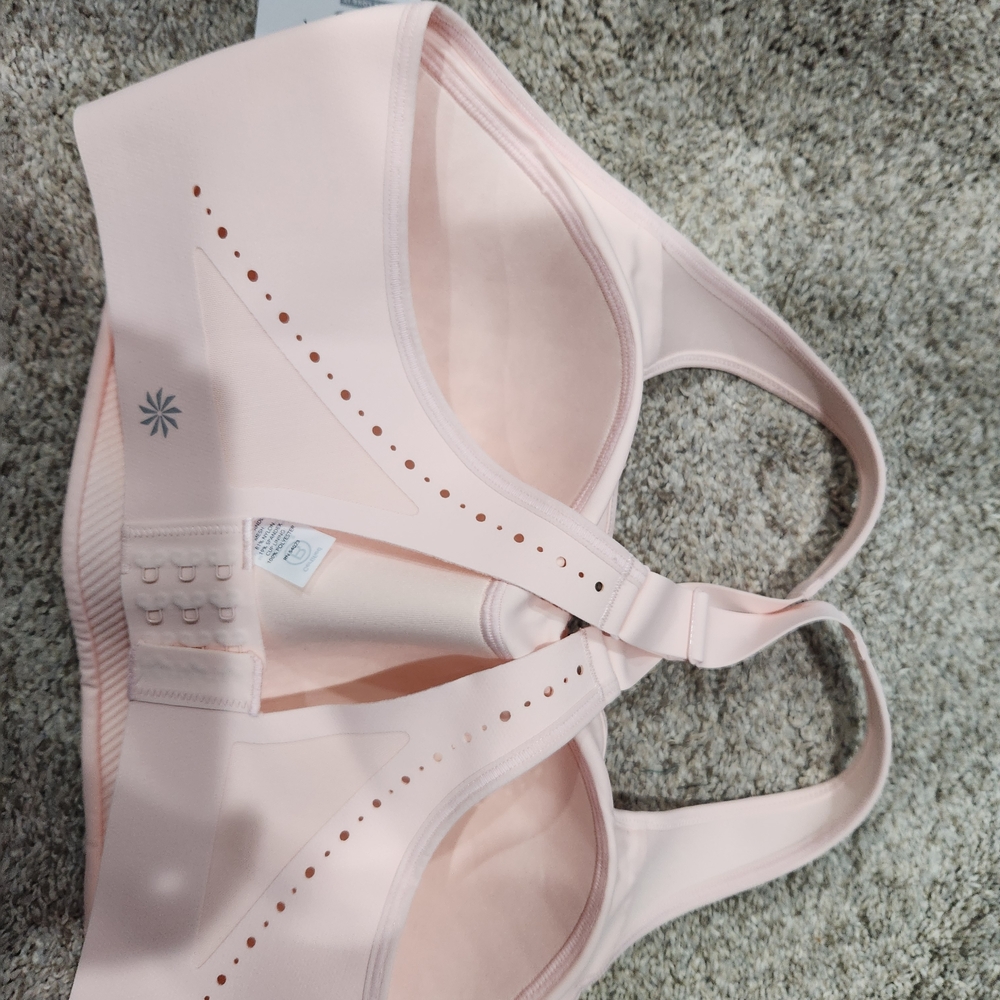NWT-Athleta Light Pink Sports Bra - Picture 2 of 4